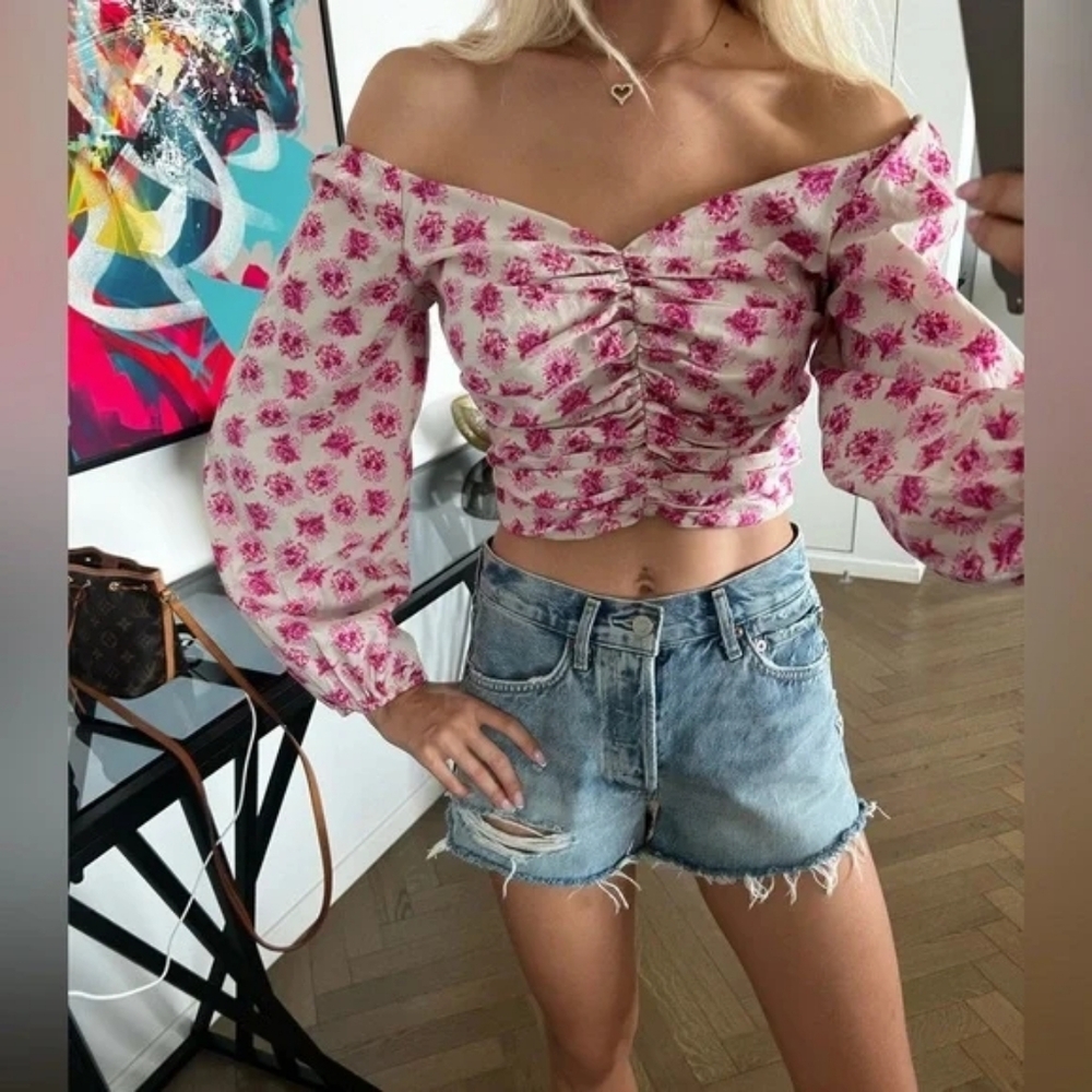 Zara Pink Floral Ruched Blouse